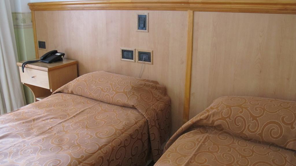 Hotel Pedraza Buenos Aires Rum bild
